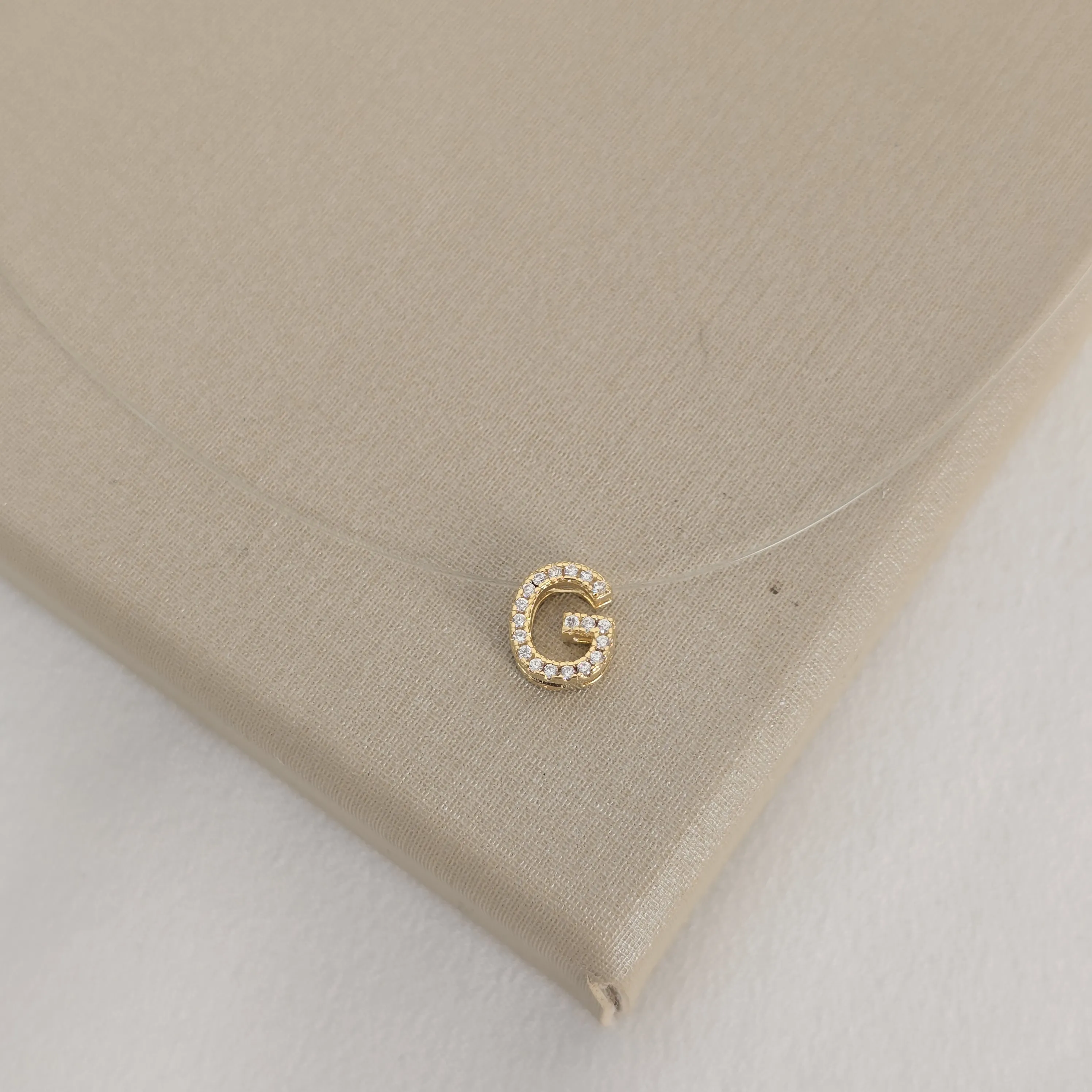 Colar Inicial Zircônia | Fio Nylon